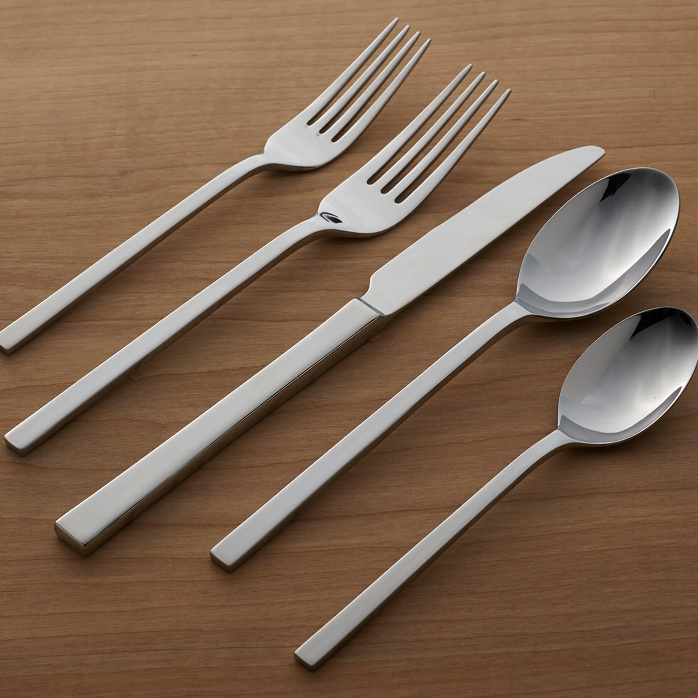 Allay 20-Piece Flatware Set