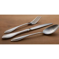 American Harmony 20-Piece Flatware Set