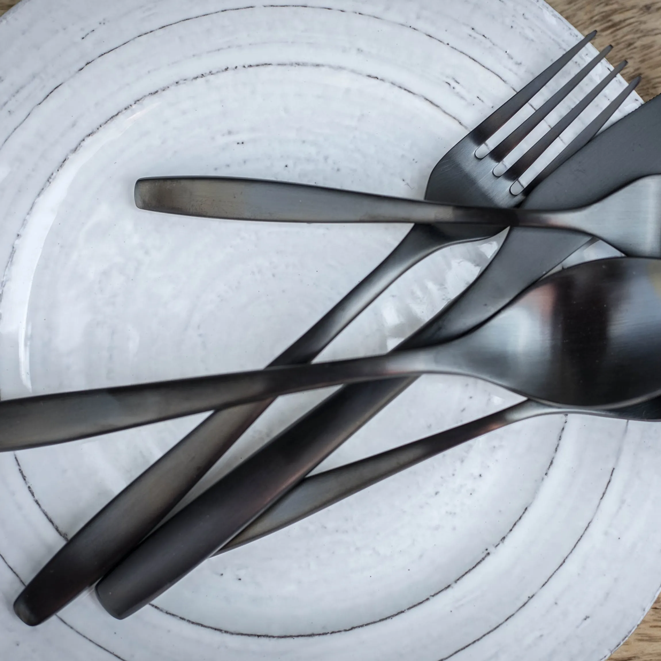 Averie Black Satin 20-Piece Flatware Set