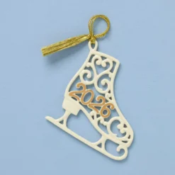 2026 A Year To Remember Skate Ornament