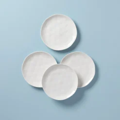 Bay Colors White Accent Plates, Set of 4