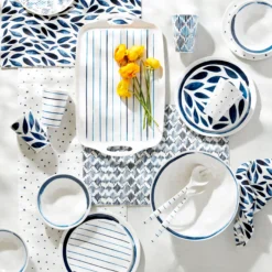 Blue Bay Melamine 20-Piece Dinnerware Set