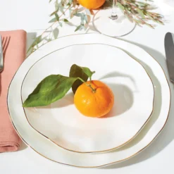 Blue Bay White 18-Piece Dinnerware Set