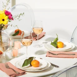 Blue Bay White 18-Piece Dinnerware Set