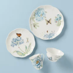 Butterfly Meadow Blue 18-Piece Dinnerware Set