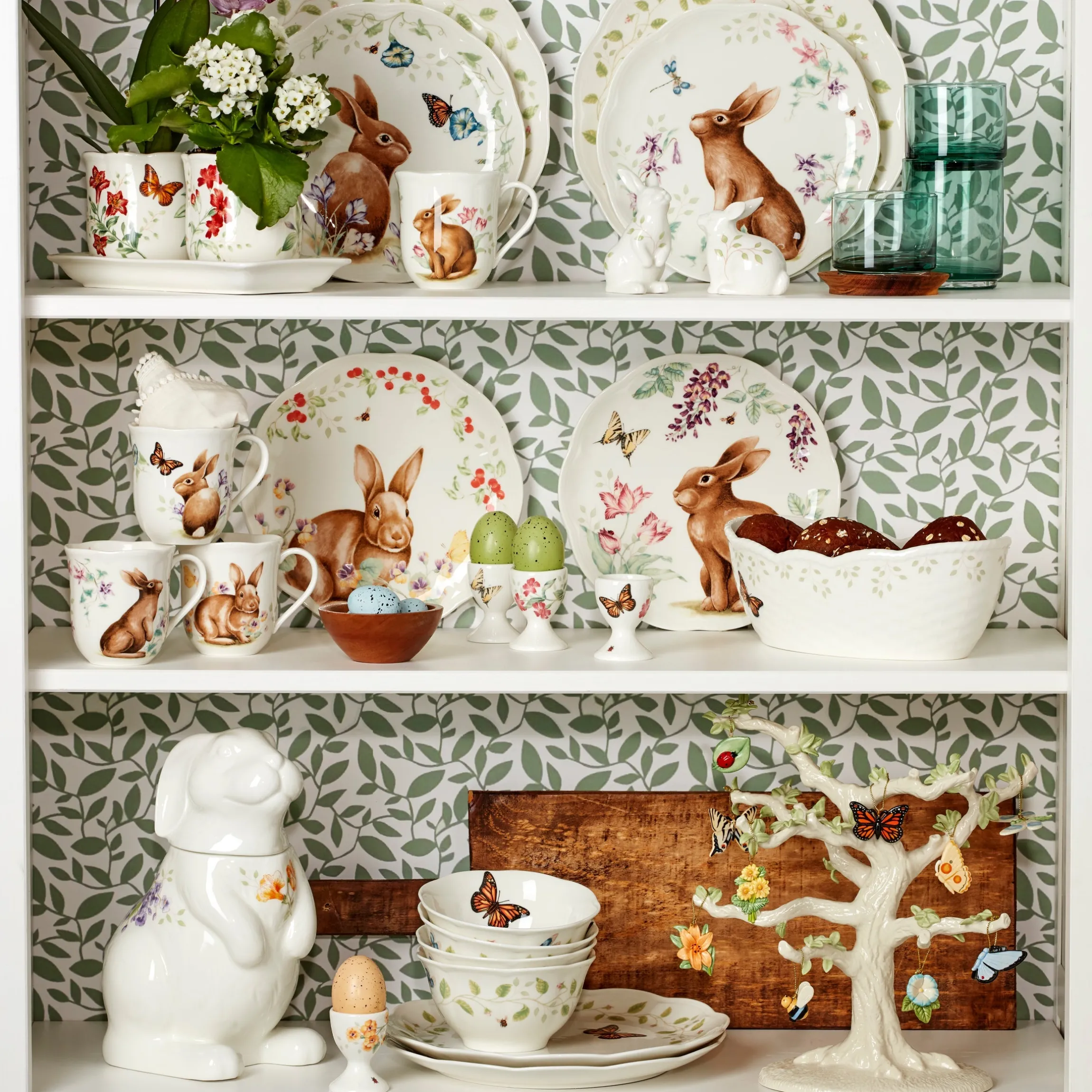 Butterfly Meadow Bunny 16-Piece Dinnerware Set