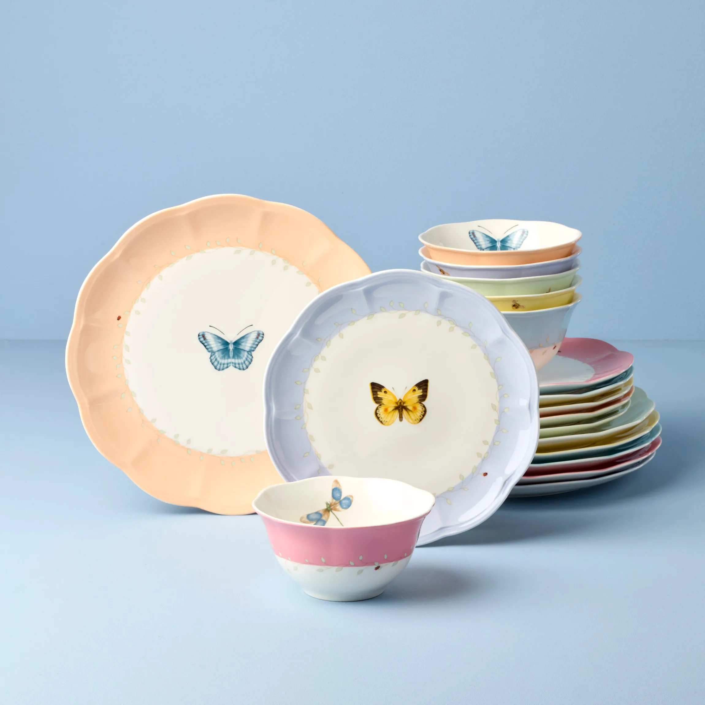 Butterfly Meadow Colors 18-Piece Dinnerware Set