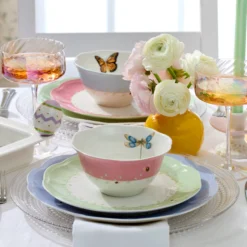 Butterfly Meadow Colors 18-Piece Dinnerware Set