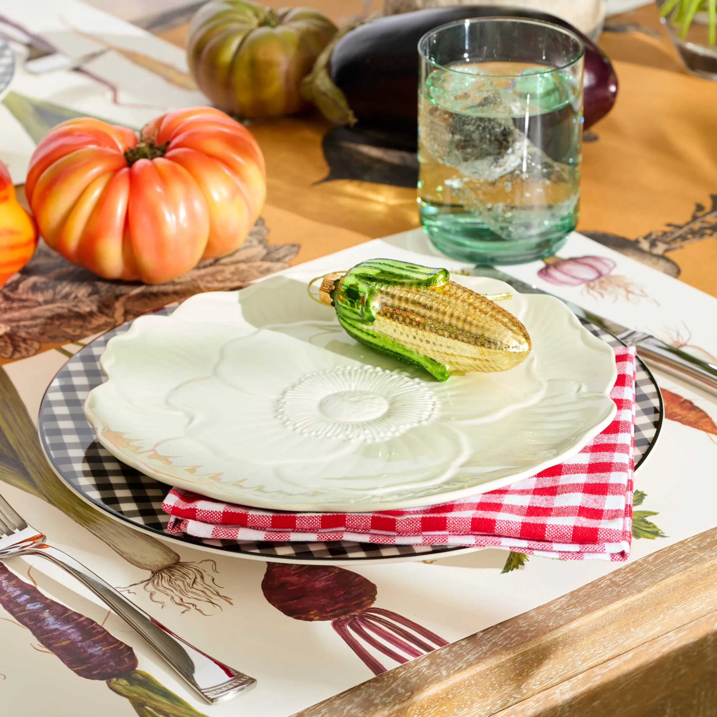 Butterfly Meadow Floral Green Accent Plates, Set of 4