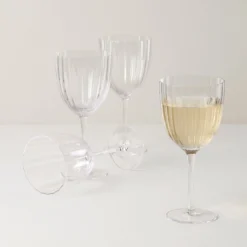 Curva All- Purpose Wine Glasses, Set of 4