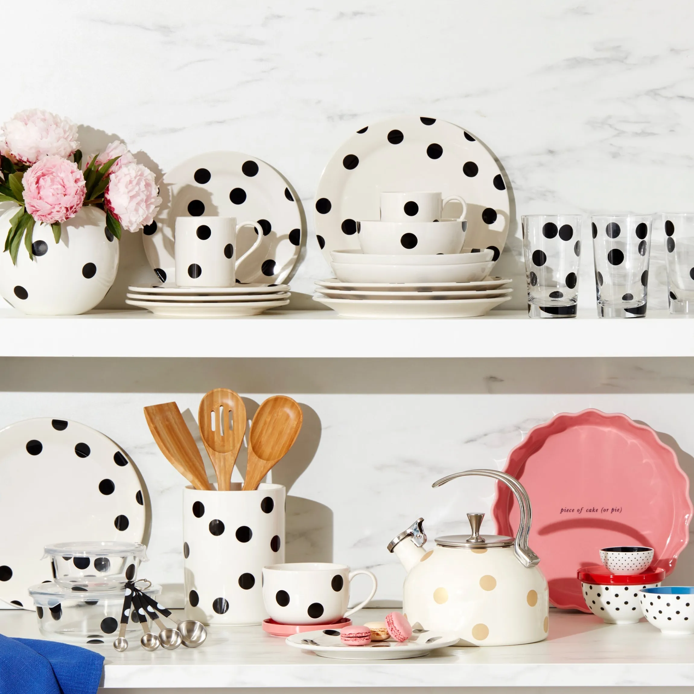 Deco Dot 12-Piece Dinnerware Set