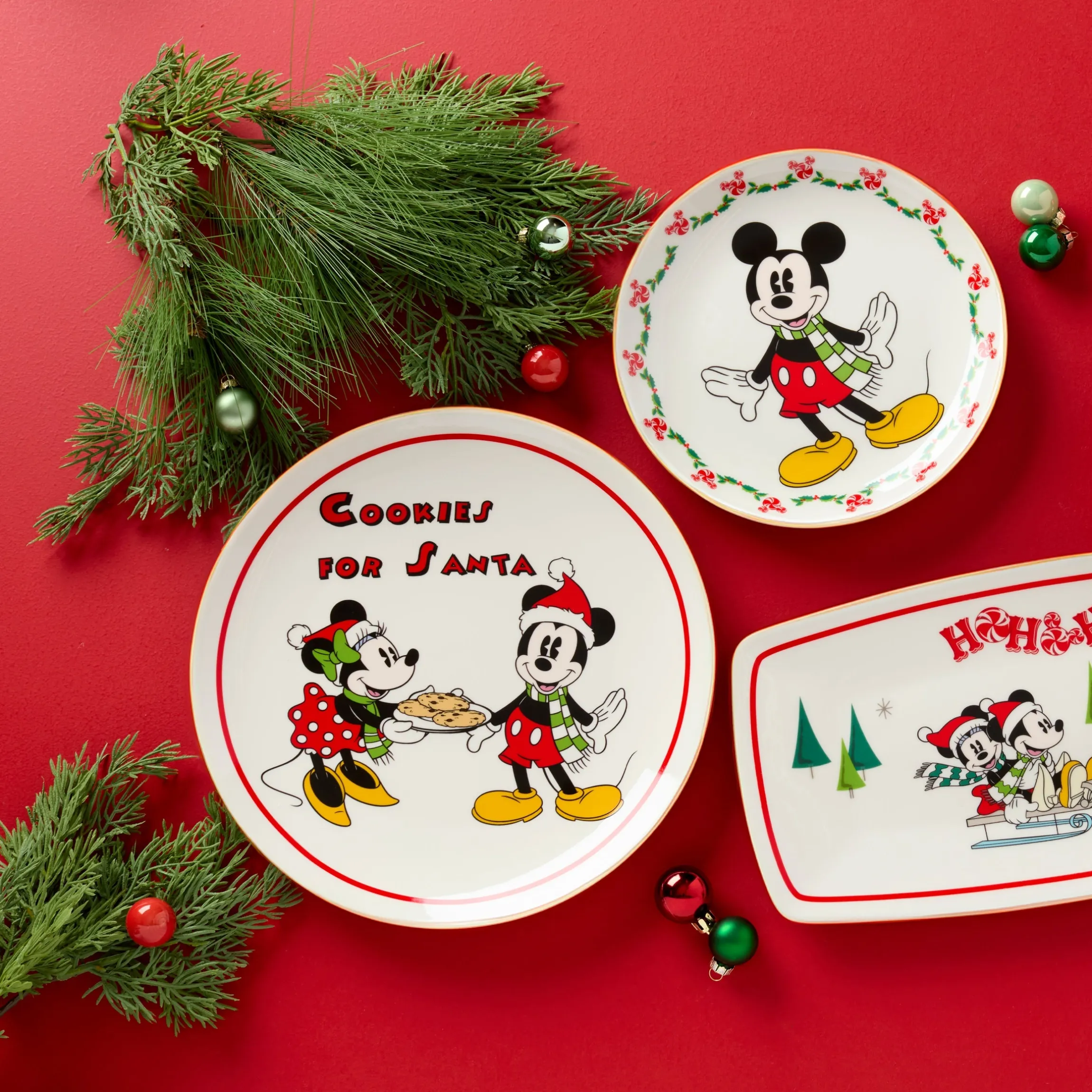 Disney Holiday Cookies for Santa Plate