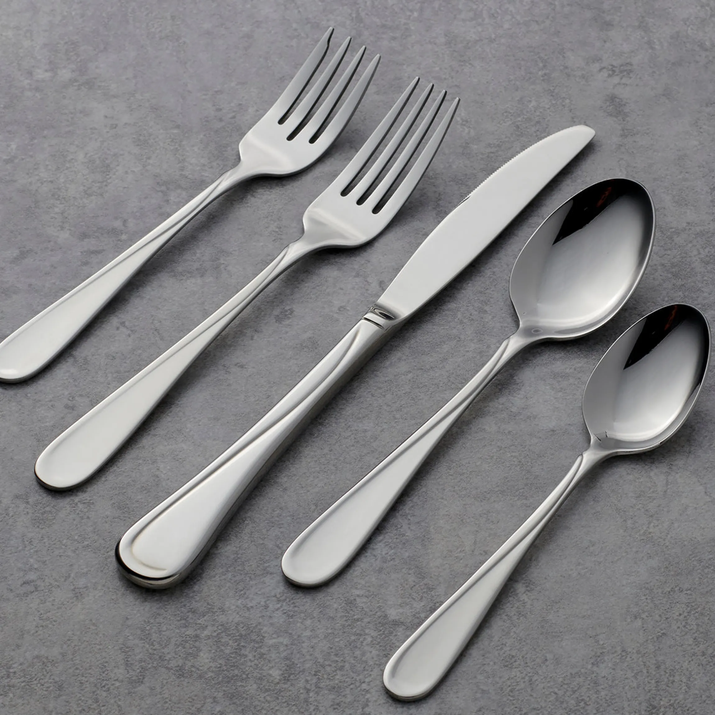Flight 45-Piece Flatware Set