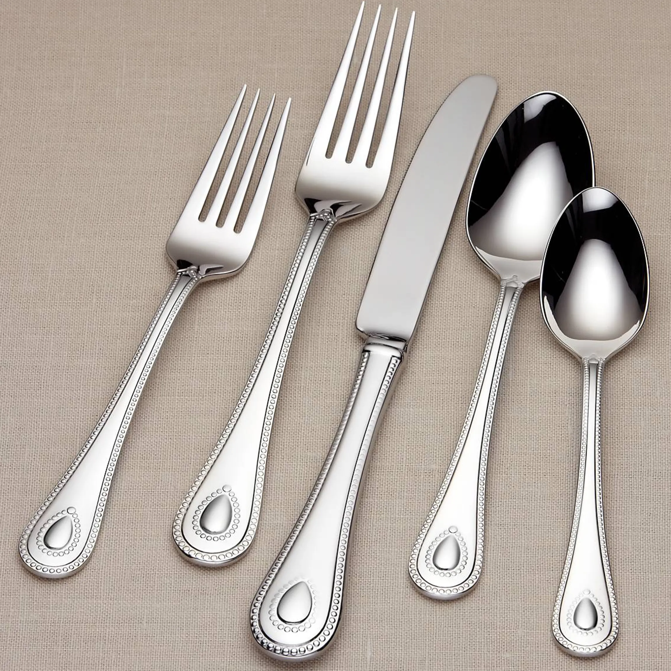 French Perle 65-Piece Flatware Set