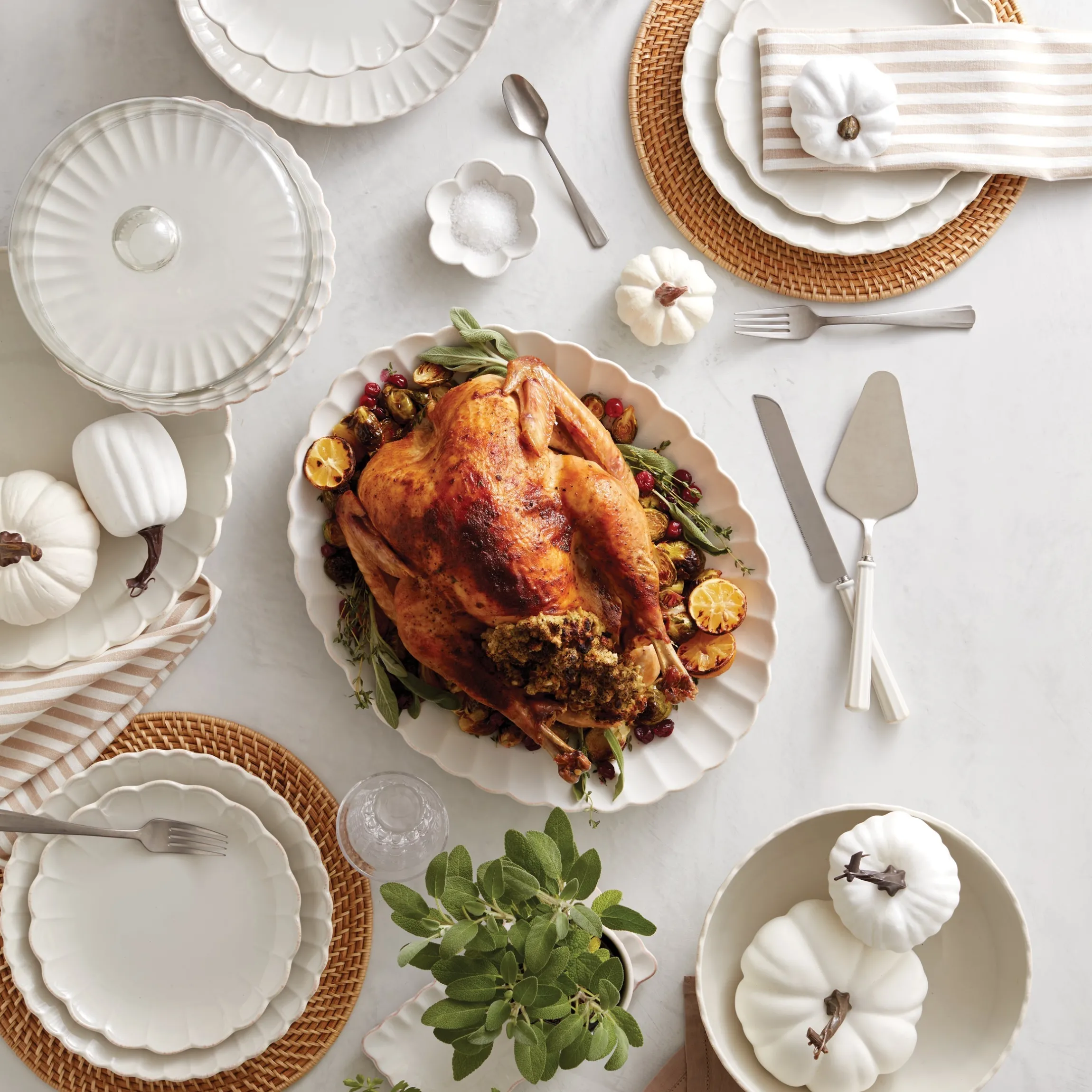 French Perle Scallop 2-Piece Dessert Set
