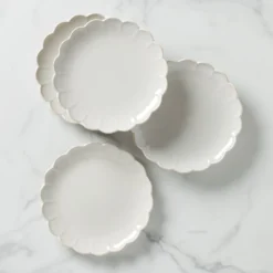 French Perle Scallop White Accent Plates, Set of 4