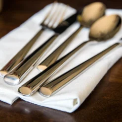 Gilda 20-Piece Flatware Set