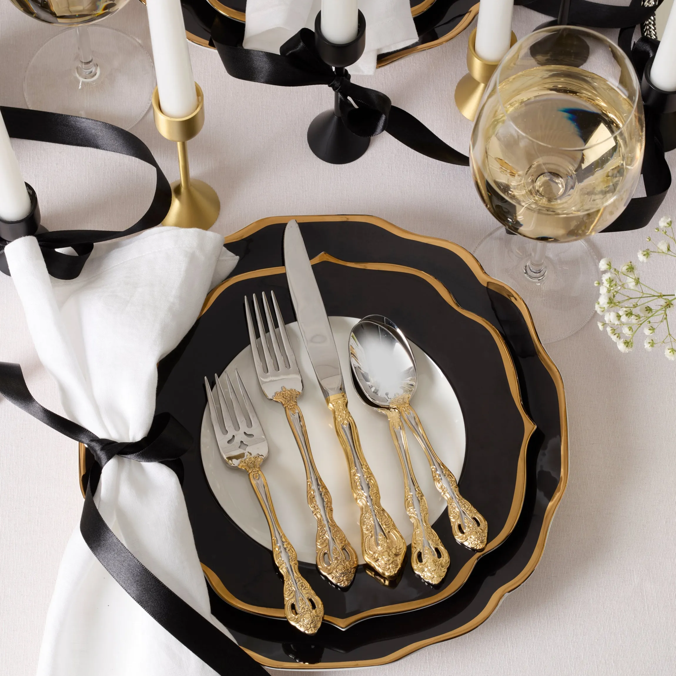 Golden Michelangelo 20-Piece Flatware Set