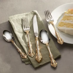 Golden Michelangelo 20-Piece Flatware Set