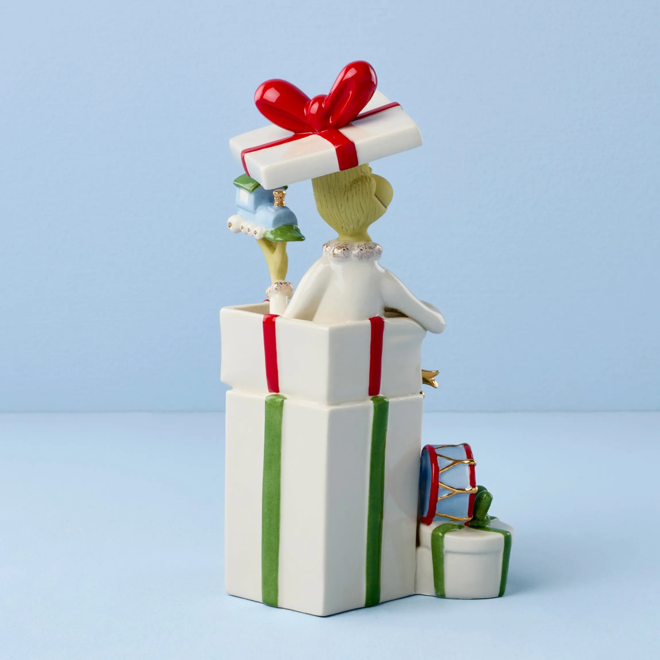 Grinch Gets The Gifts Figurine