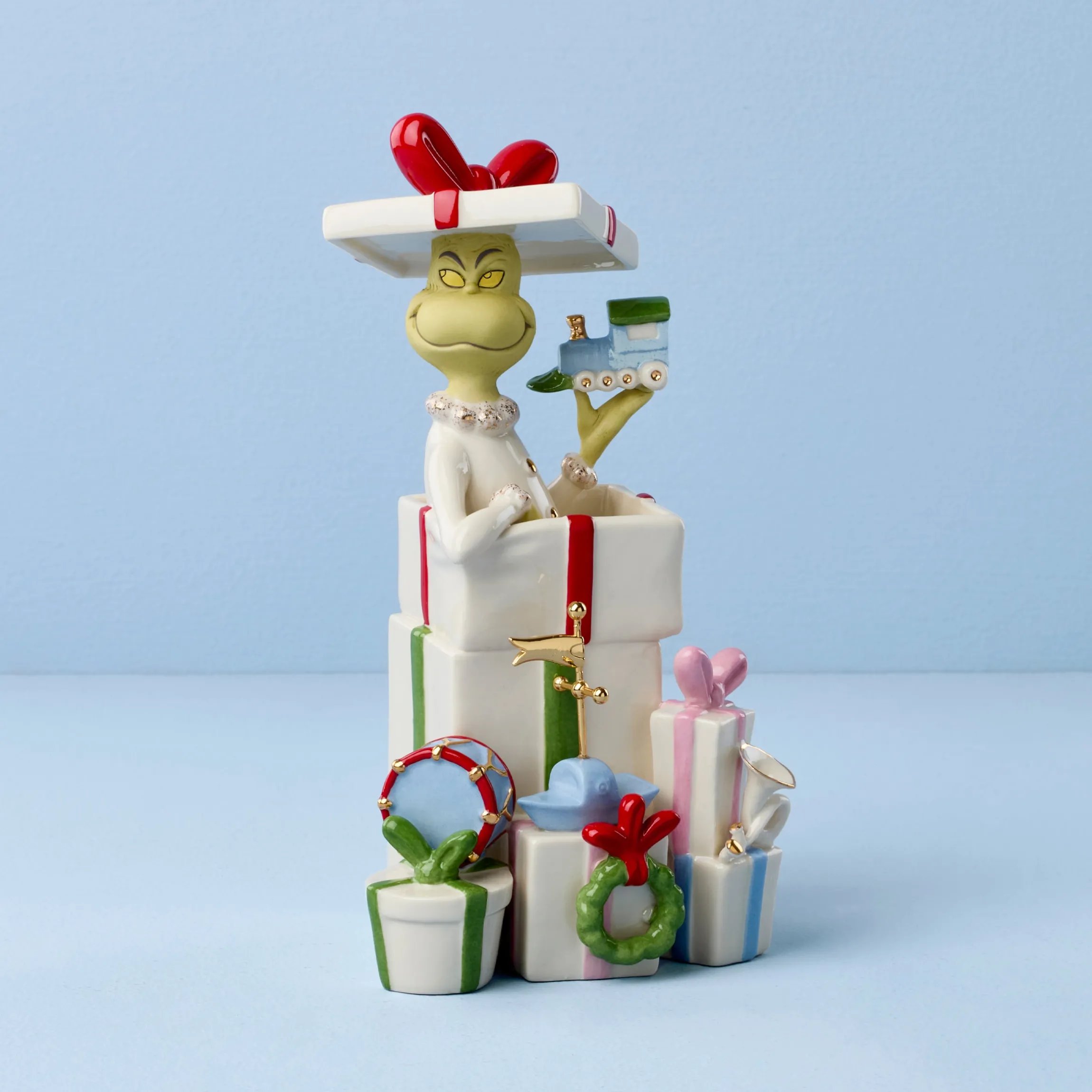 Grinch Gets The Gifts Figurine