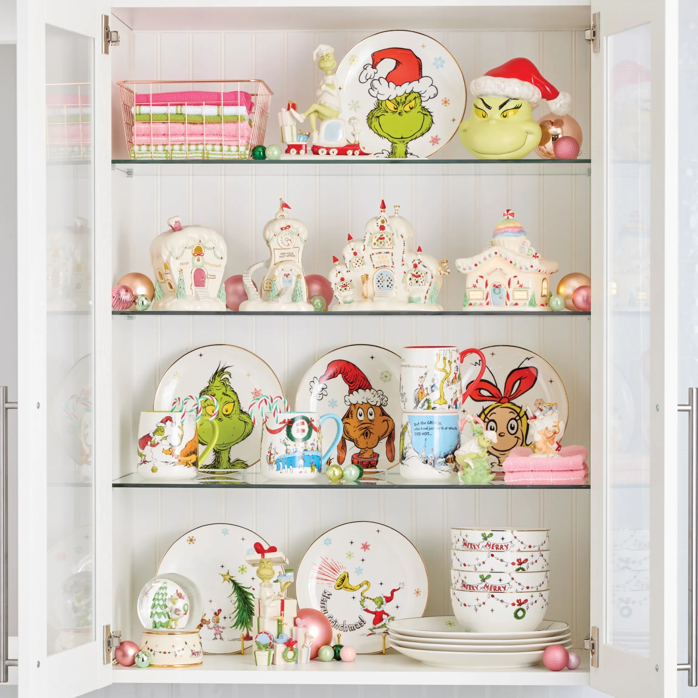 Grinch Gets The Gifts Figurine