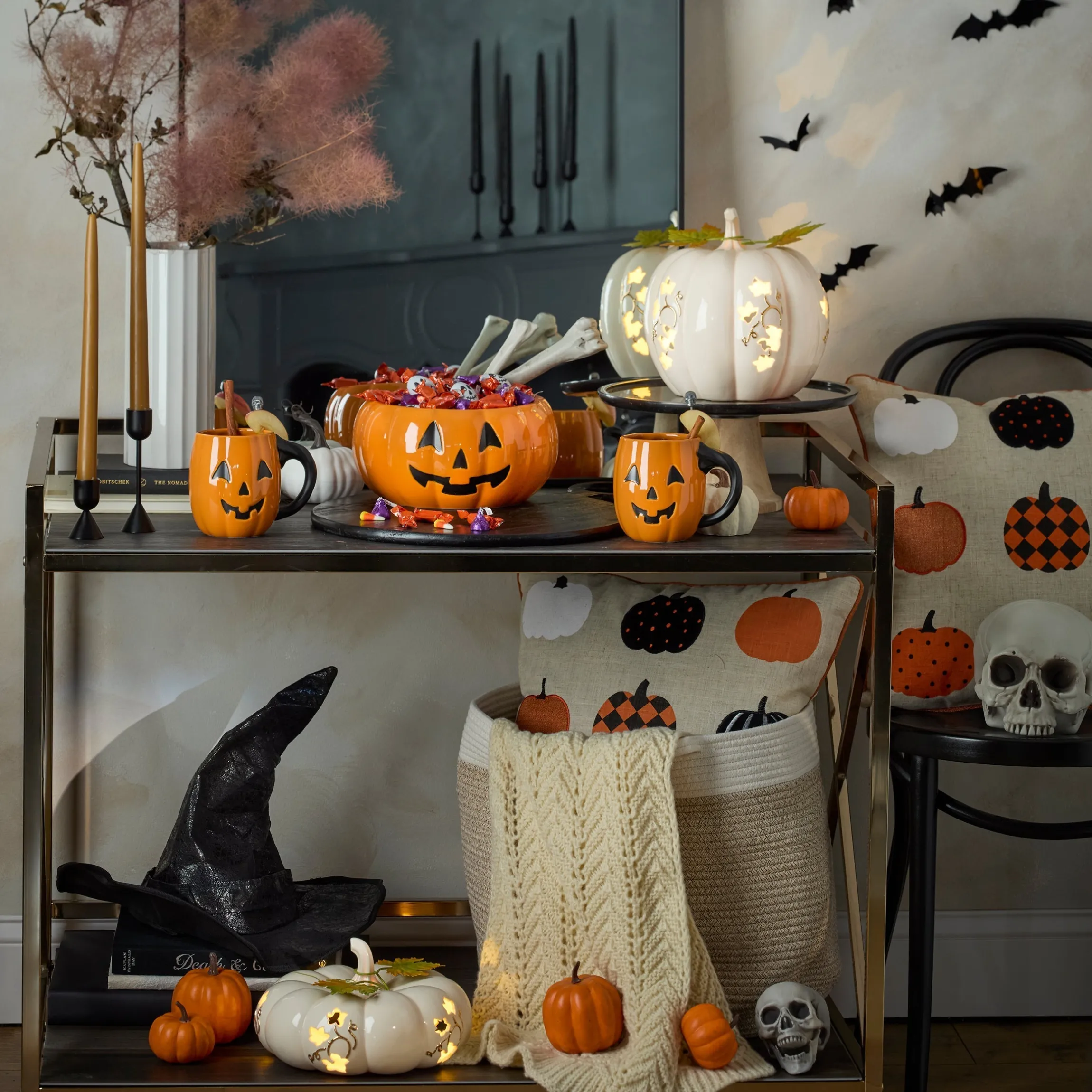 Halloween Figural Pumpkin Mugs, Set of 4