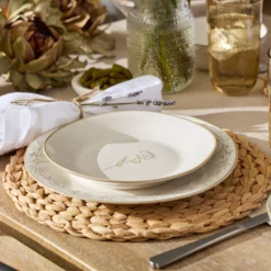 Homespun 16-Piece Dinnerware Set
