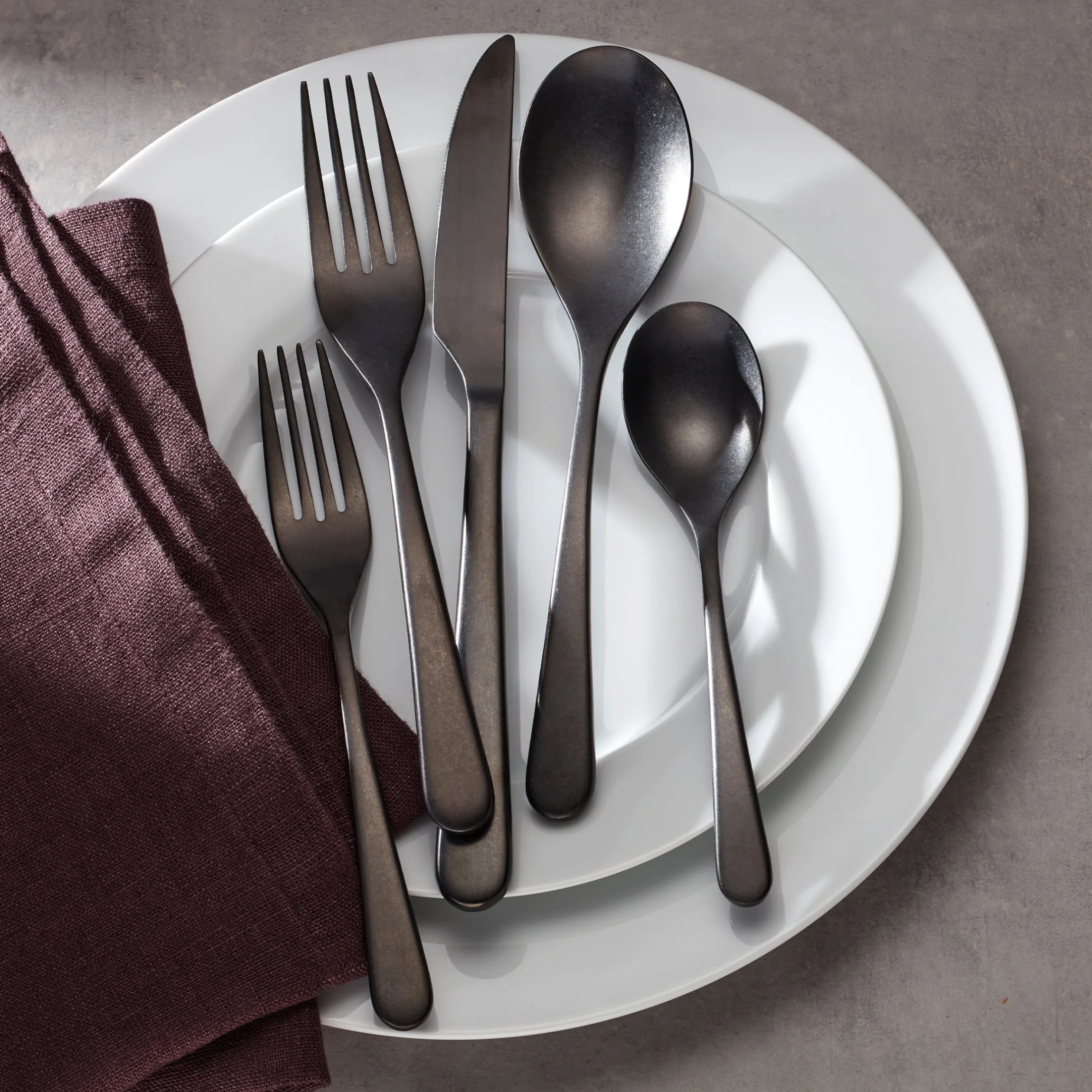 Kenbrook Black Vintage 20-Piece Flatware Set