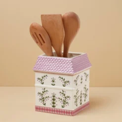 Lenox Spice Village Utensil Crock with Wood Utensils