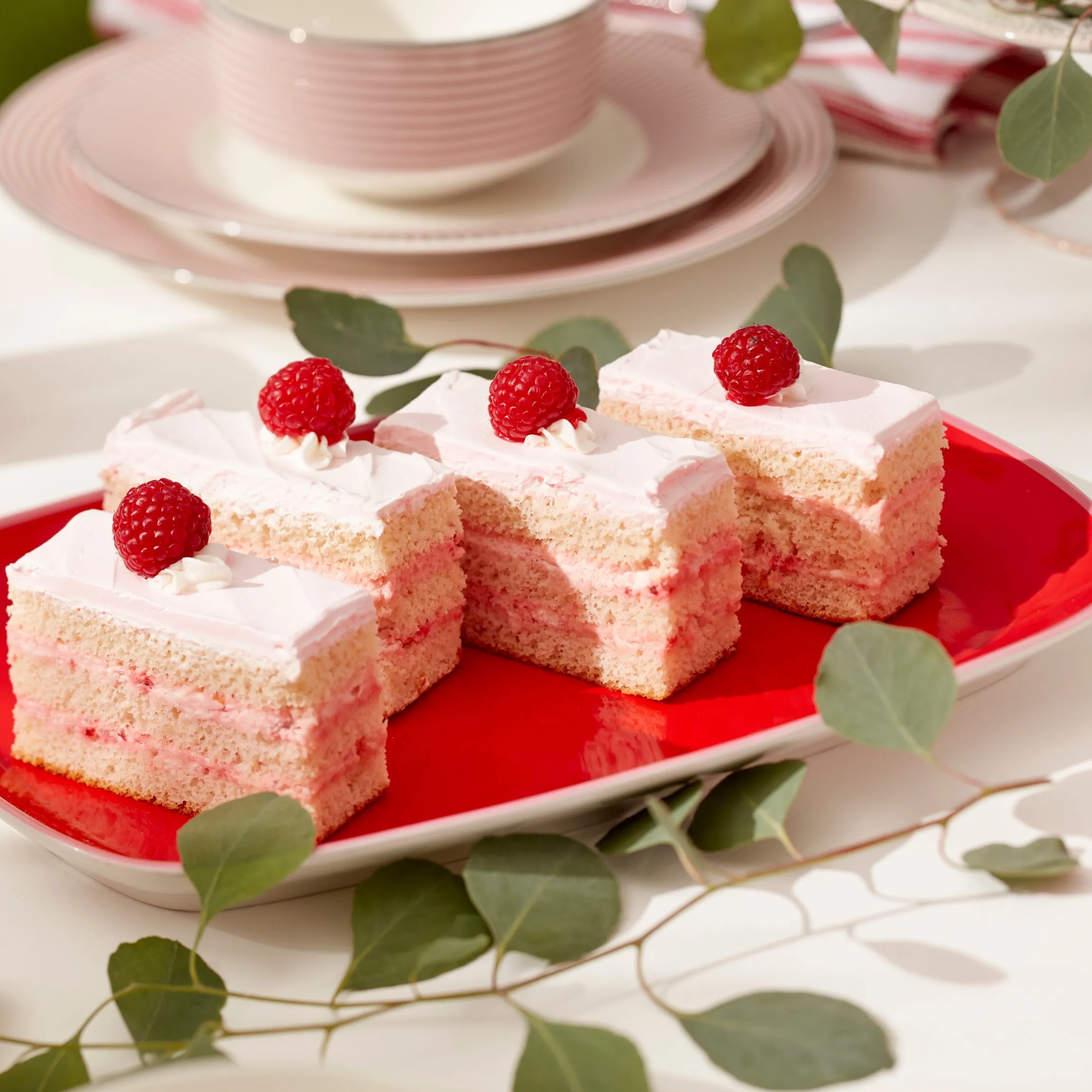 Make It Pop Red Platter