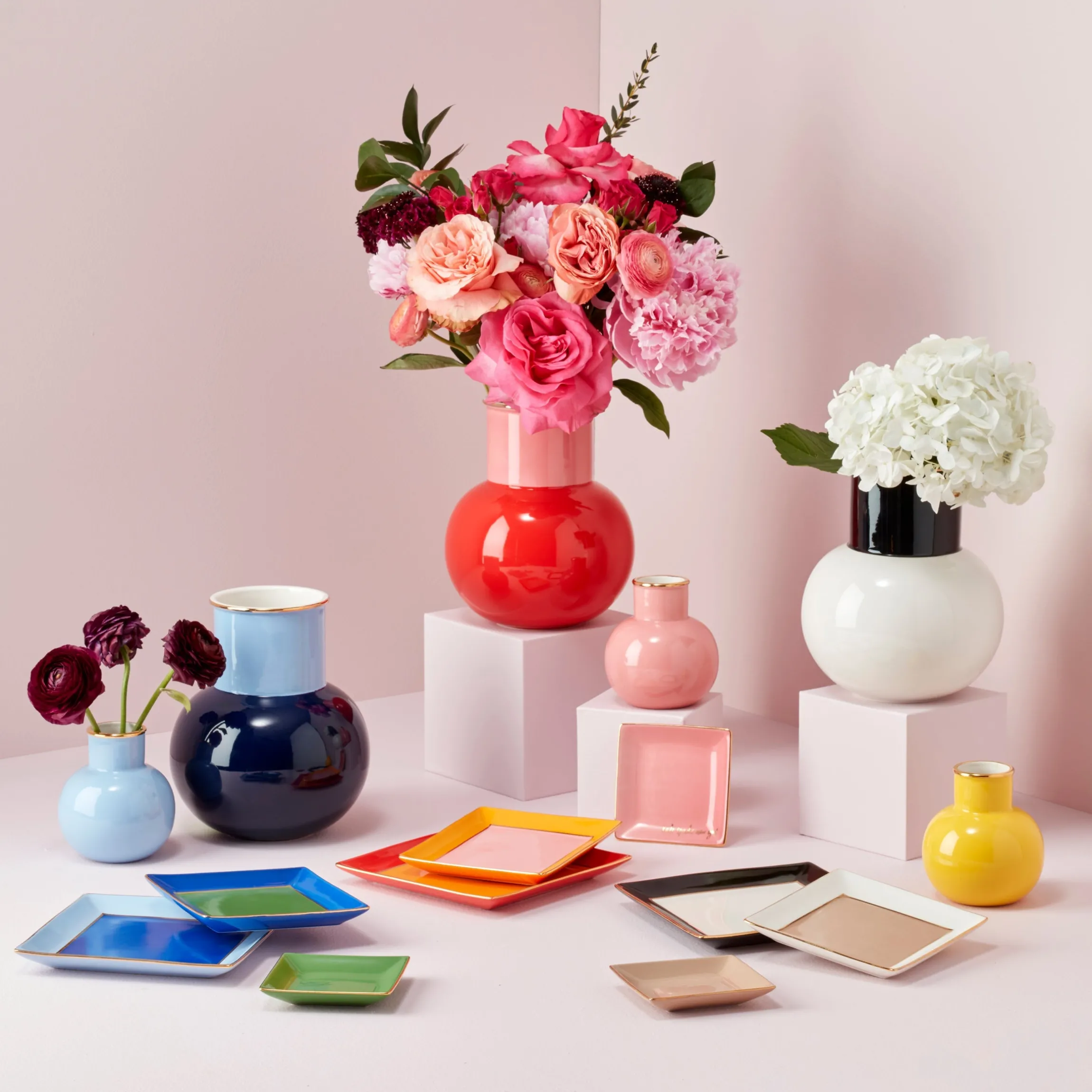 Make It Pop Warm Red Bouquet Vase
