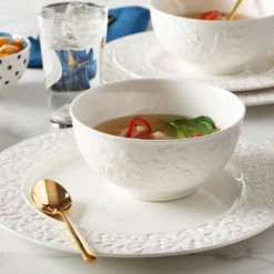 Malmo Gold 5-Piece Place Setting