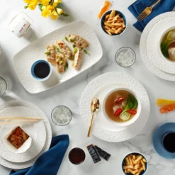 Malmo Gold 5-Piece Place Setting