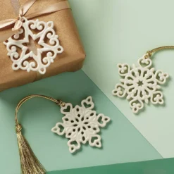 Mini Snowflake 3-Piece Ornament Set