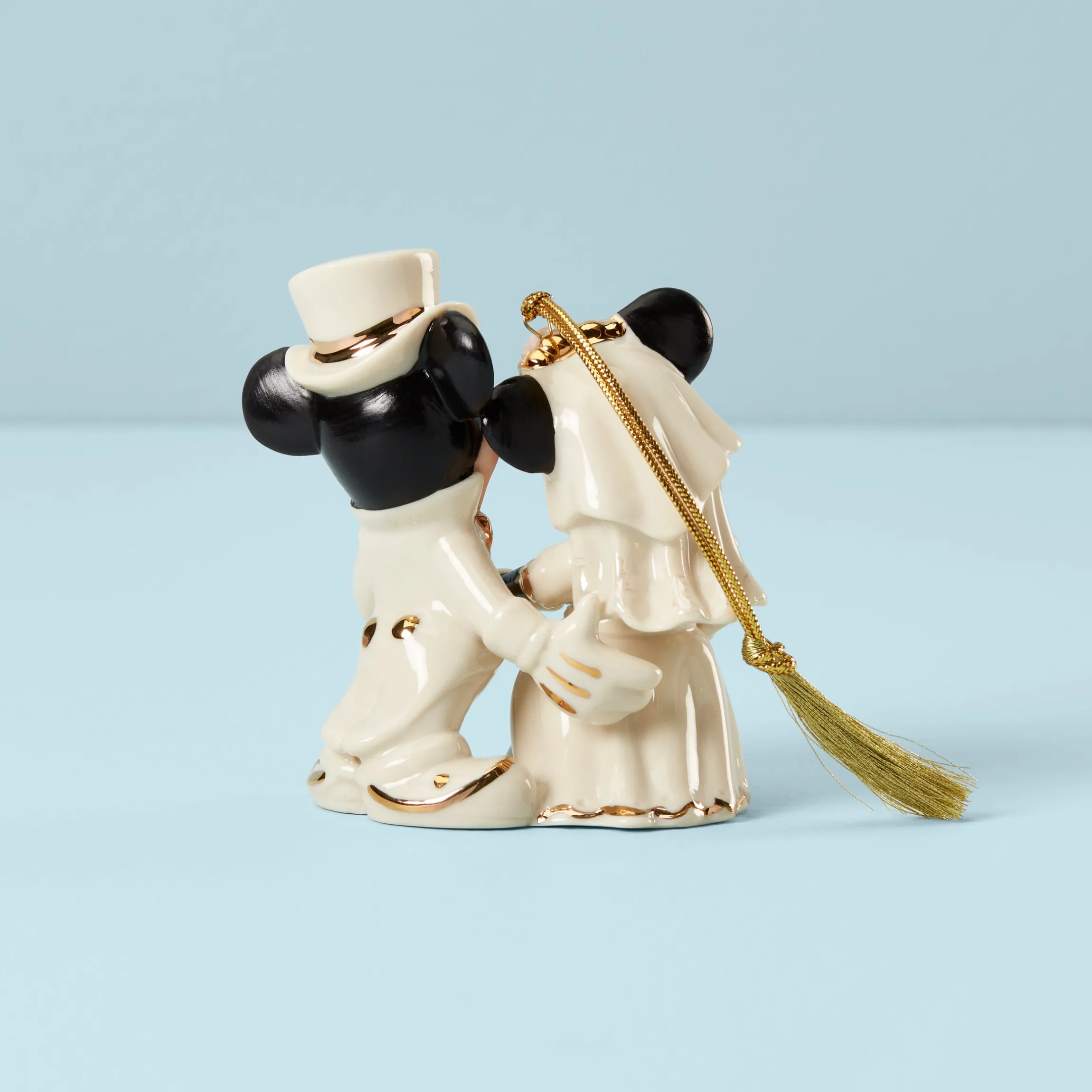 Minnie's Dream Wedding Ornament