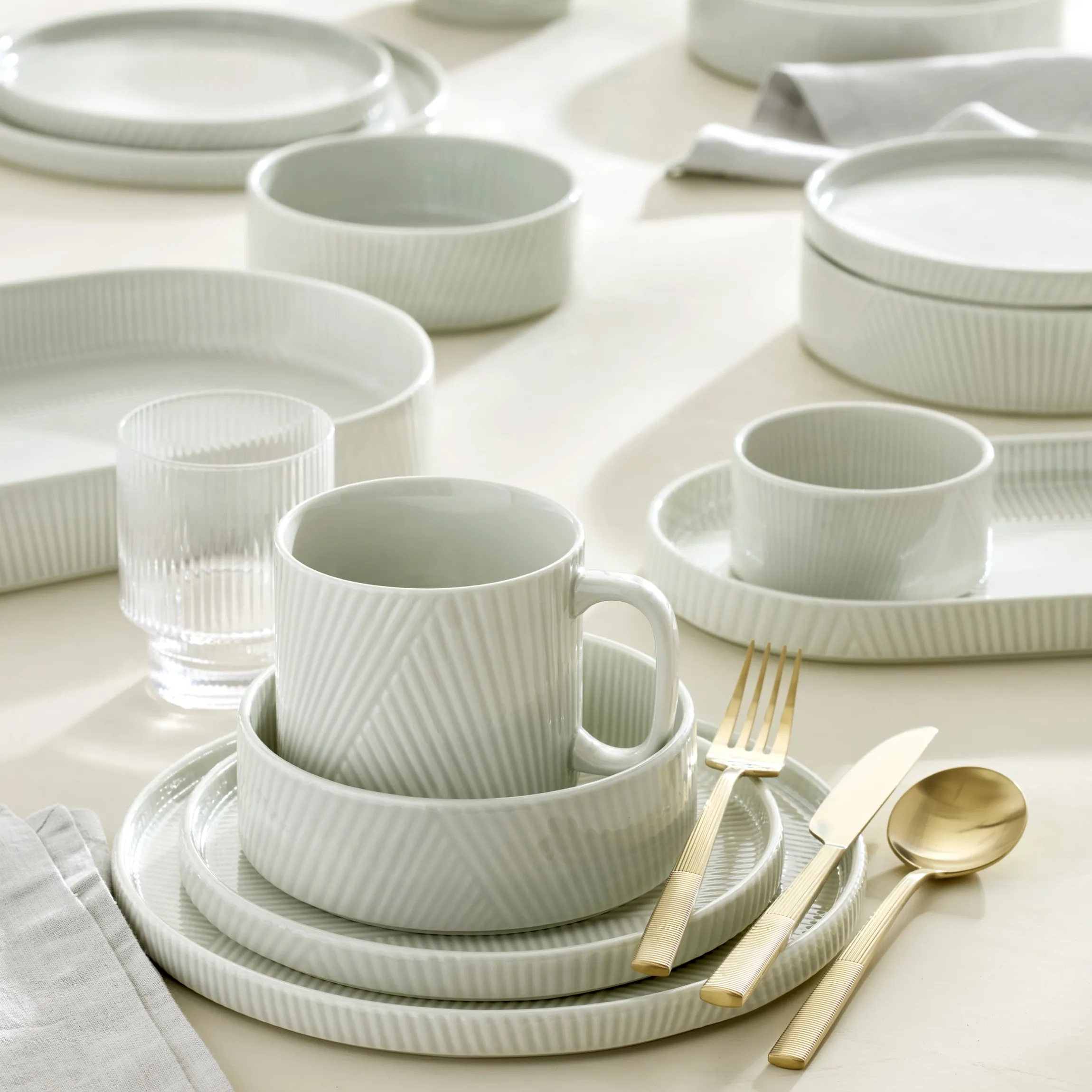 Modulus Champagne Satin 20-Piece Flatware Set