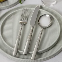 Modulus 20-Piece Flatware Set