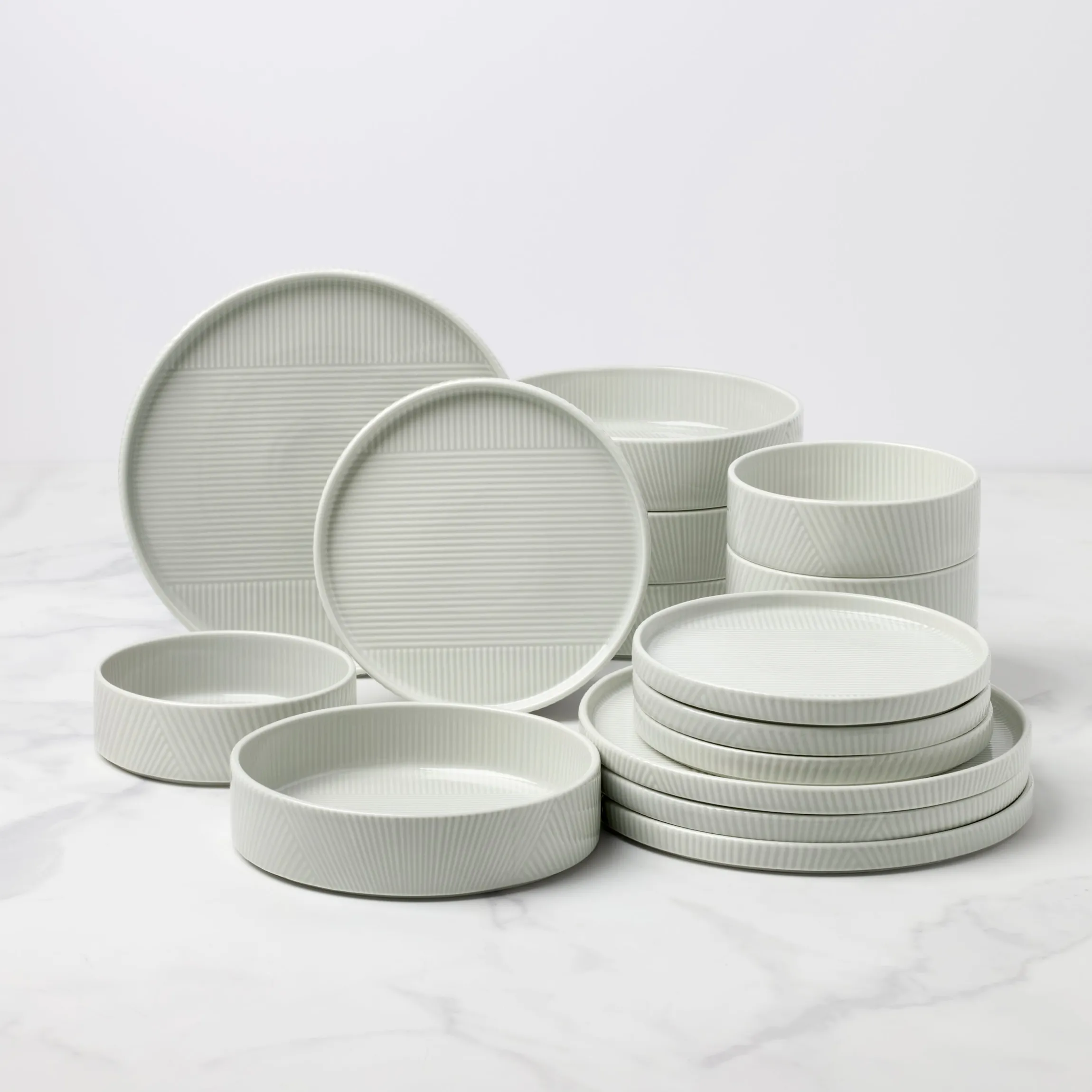 Modulus Vapor 16-Piece Dinnerware Set
