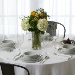 Modulus Vapor 18-Piece Dinnerware Set