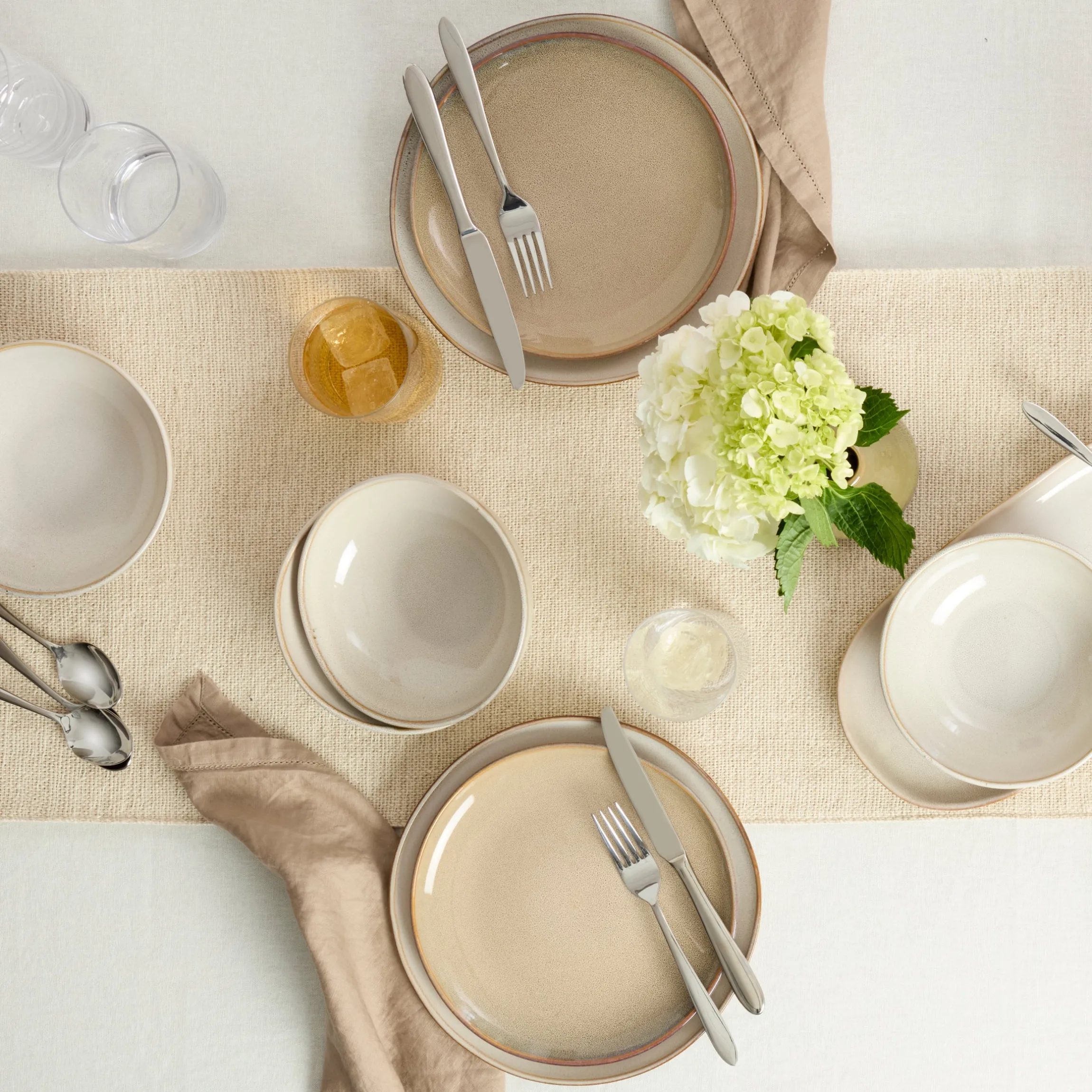 Organic Shades Oatmeal 18-Piece Dinnerware Set