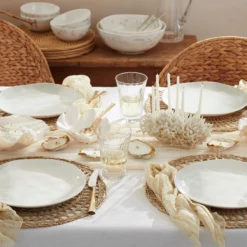 Oyster Bay 12-Piece Dinnerware Set