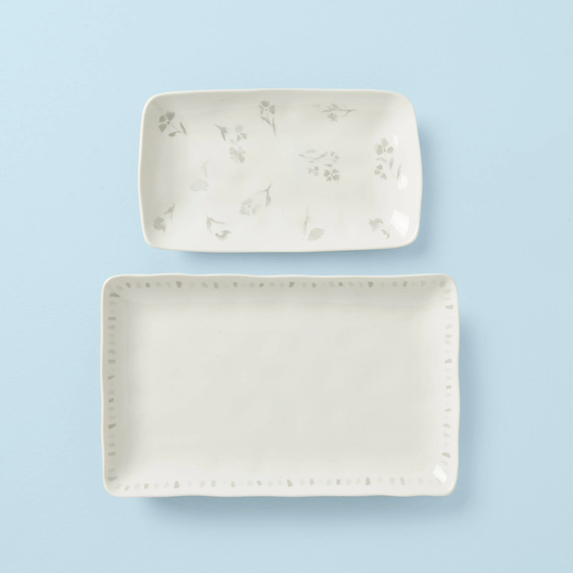 Oyster Bay 2-Piece Nesting Serving Platters