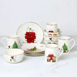 Peanuts Gang 12-Piece Dessert Set