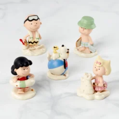Peanuts 5-Piece Beach Party Figurine Set