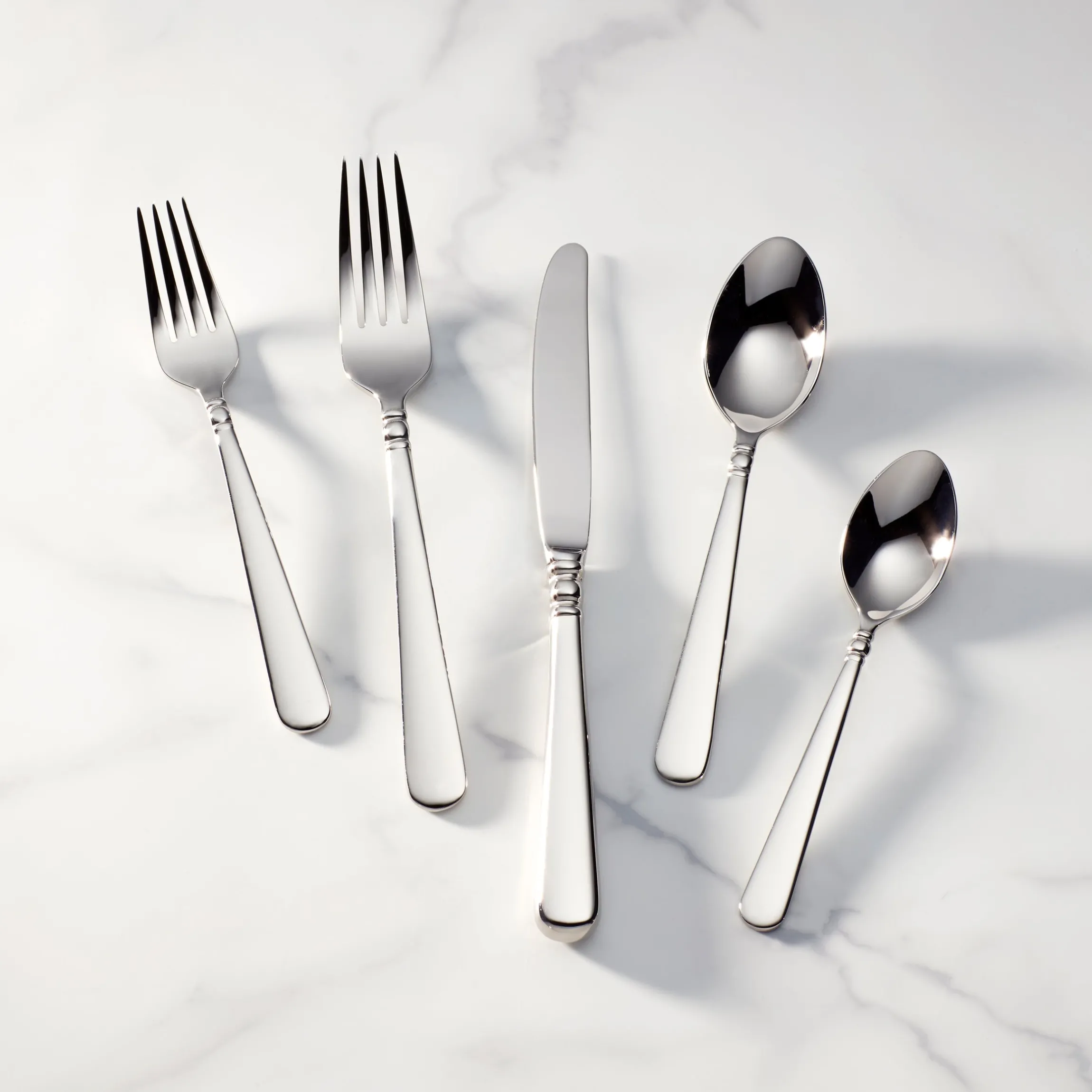 Pearl Platinum 20-Piece Flatware Set