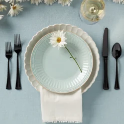 Portola Black Mirror 20-Piece Flatware Set