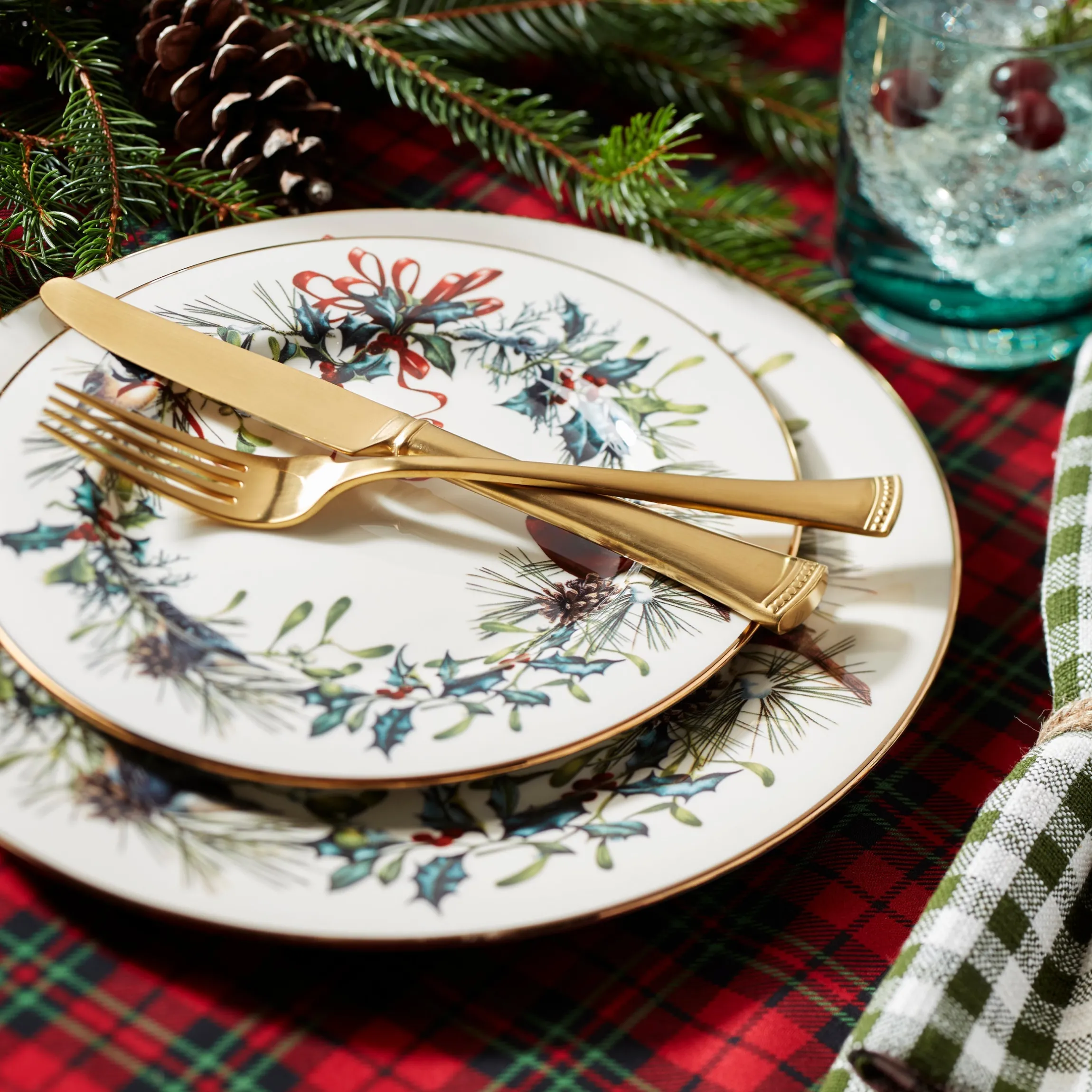 Portola Gold Satin 20-Piece Flatware Set