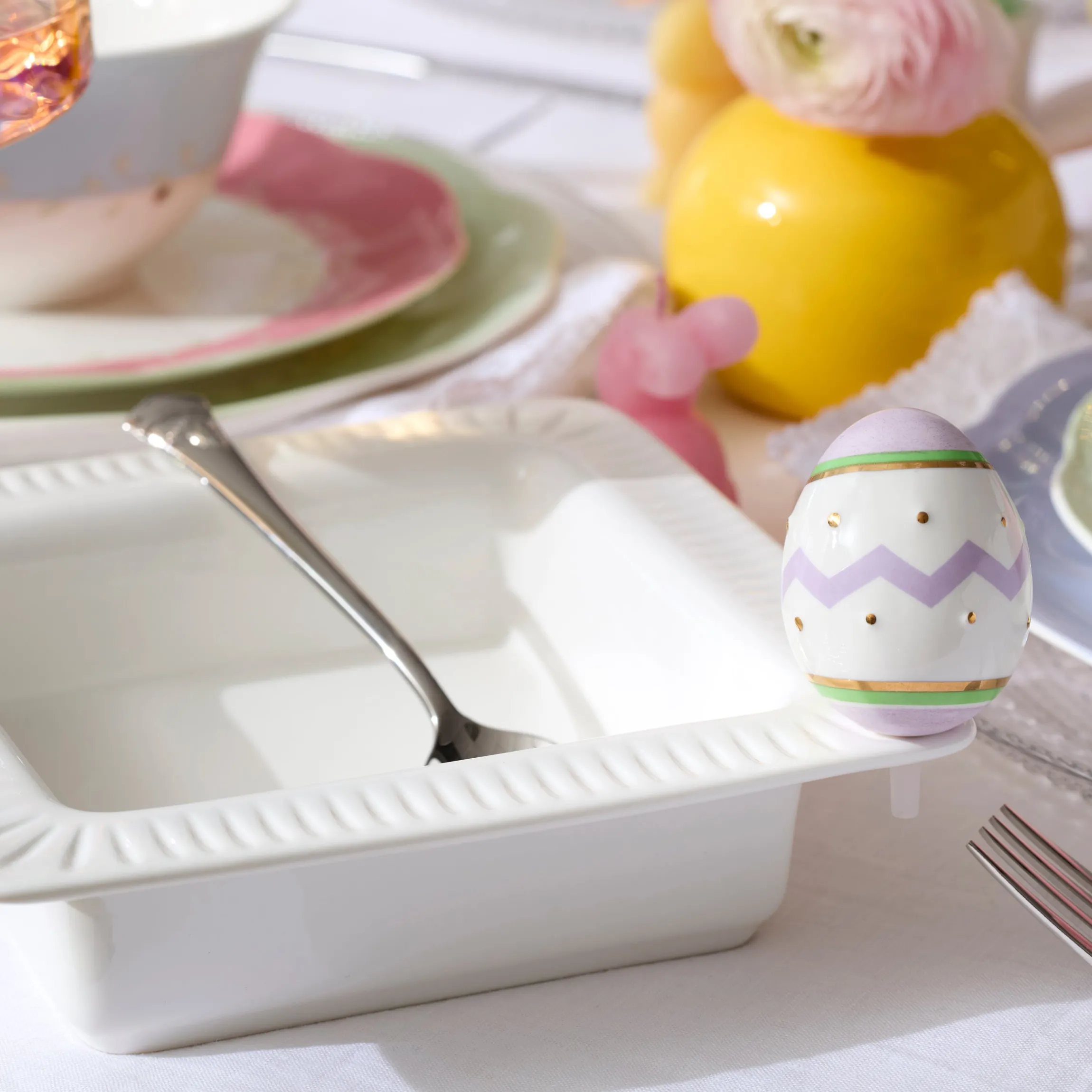 Profile Poppers Square Bowl & Easter Egg Set