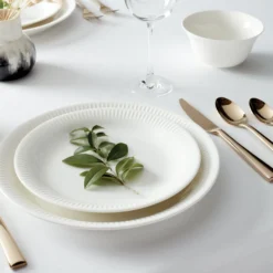 Profile White Dinner Plates, Set of 4